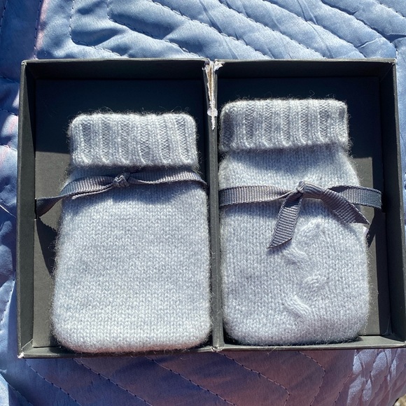 RH RESTORATION HARDWARE Cashmere Hand Warmers Mini Mitten silver sage blue NIB - Picture 3 of 9